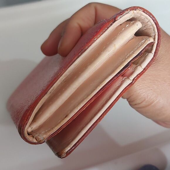 Kate Spade Red Wallet - Picture 7 of 14